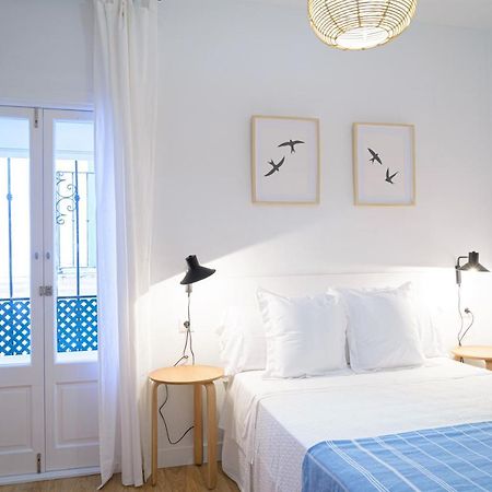 Hostal La Calzada Тарифа Экстерьер фото