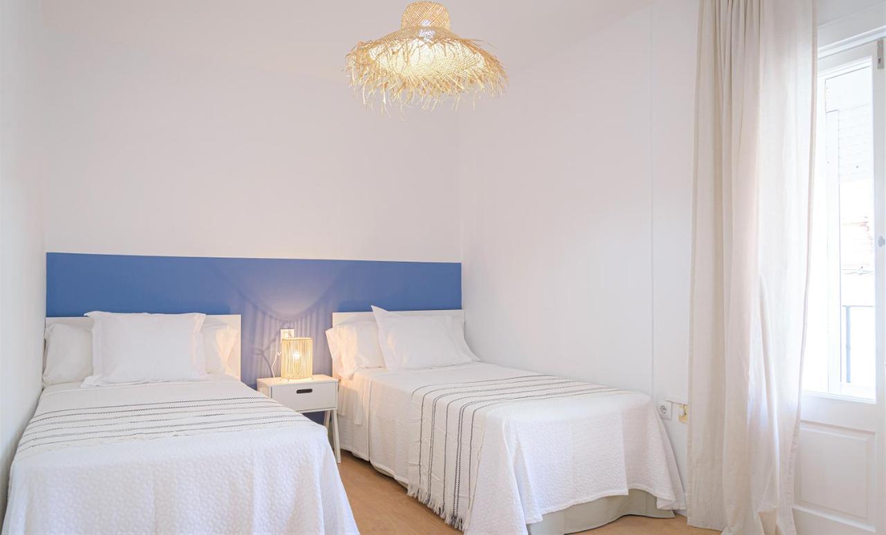 Hostal La Calzada Тарифа Экстерьер фото
